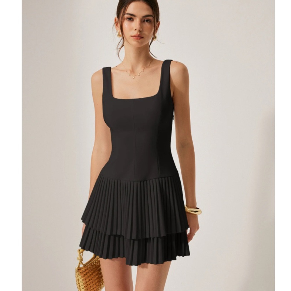 Elegant Black Sleeveless Dress